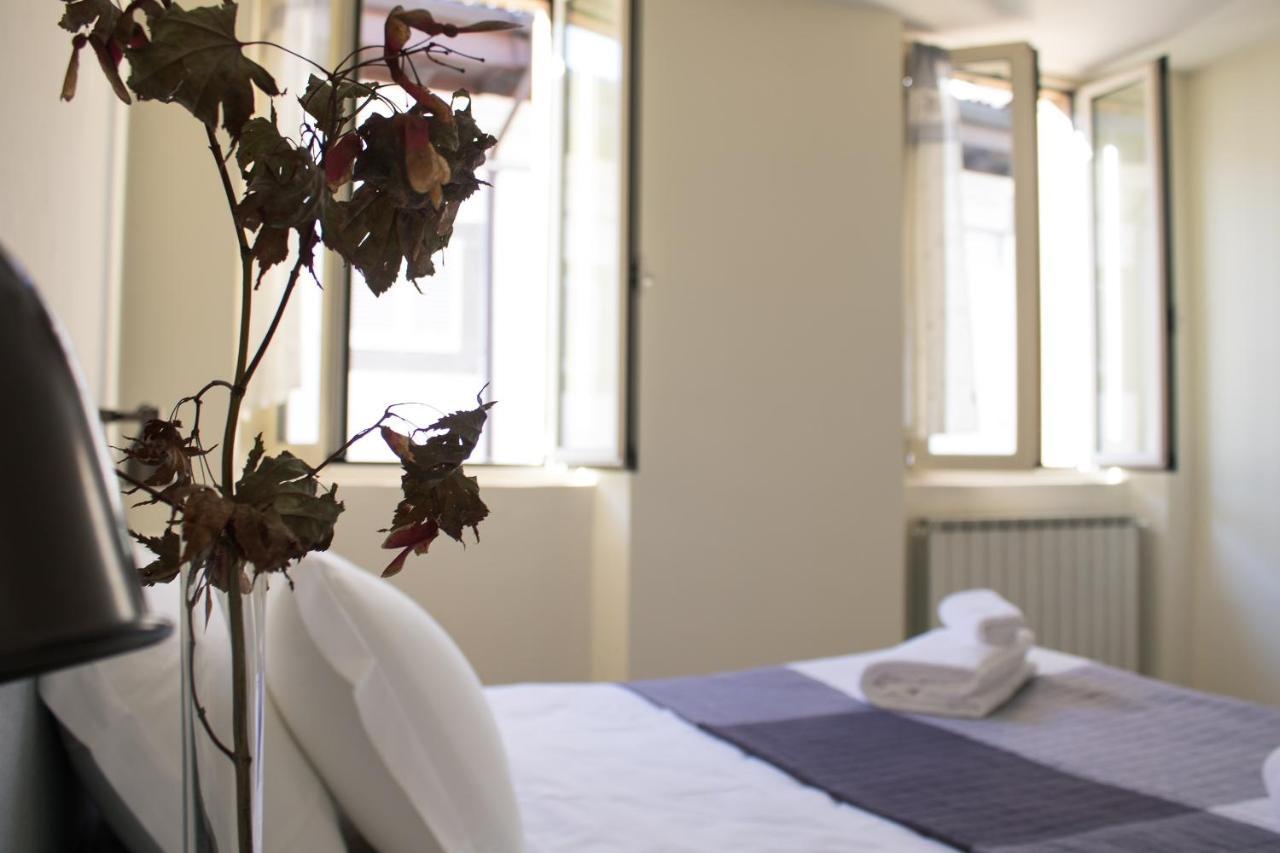 Nur 2 Casa Vacanze Bergamo Via Pignolo Bagian luar foto