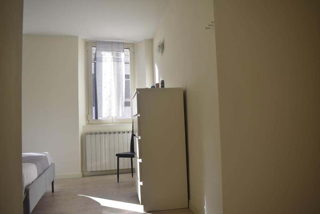 Nur 2 Casa Vacanze Bergamo Via Pignolo Bagian luar foto